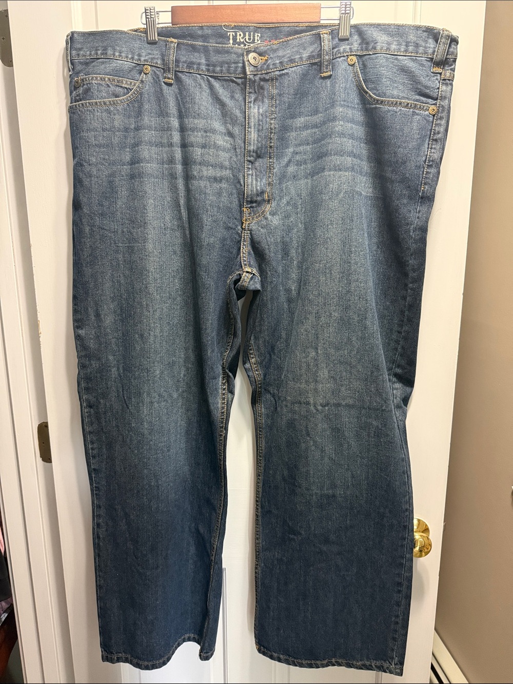 True Nation relaxed fit 5 pocket jeans